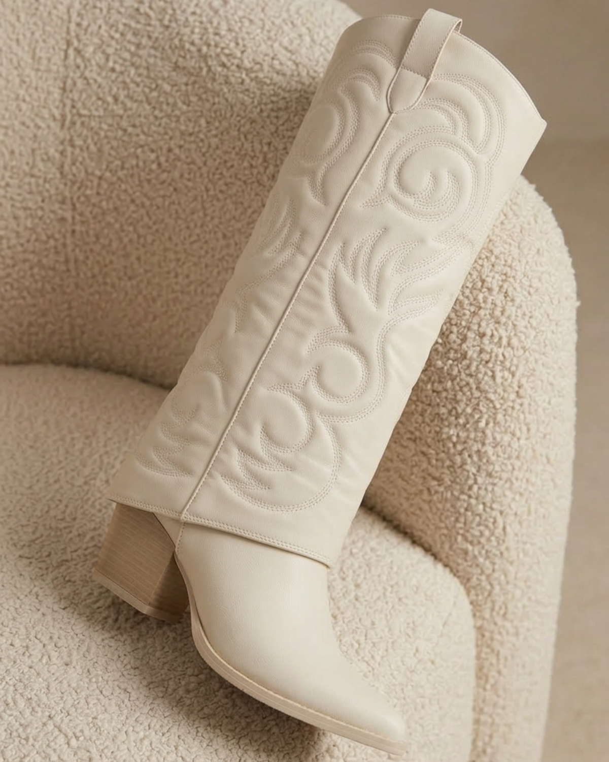 BOTTES À TALONS VICTORIA